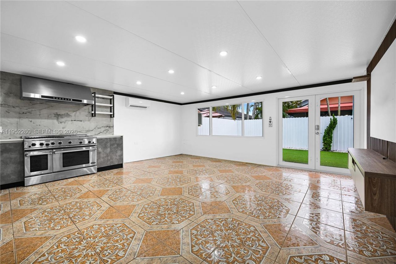 13284 SW 39th Street, Miami, FL 33175 Photo