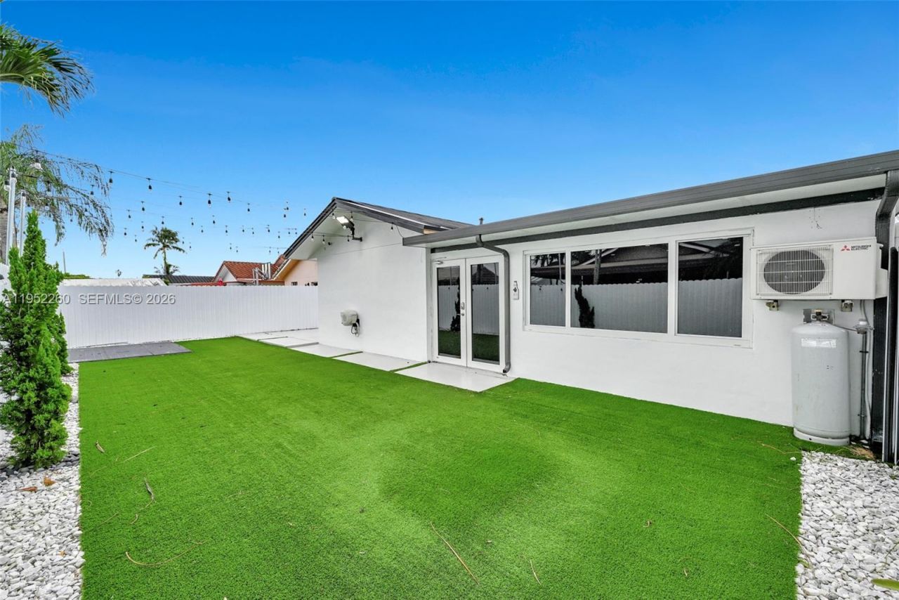 13284 SW 39th Street, Miami, FL 33175 Photo