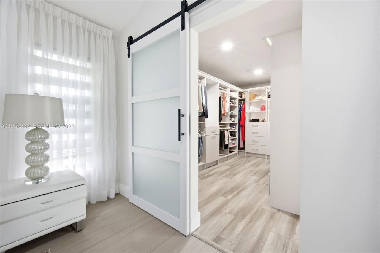 11850 Oak Leaf Dr., Davie, FL 33330 Photo