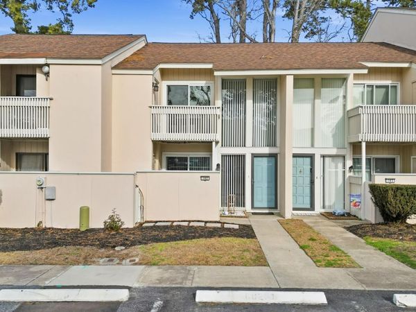 1000 11th Ave. N, Unit 102, North Myrtle Beach, SC 29582