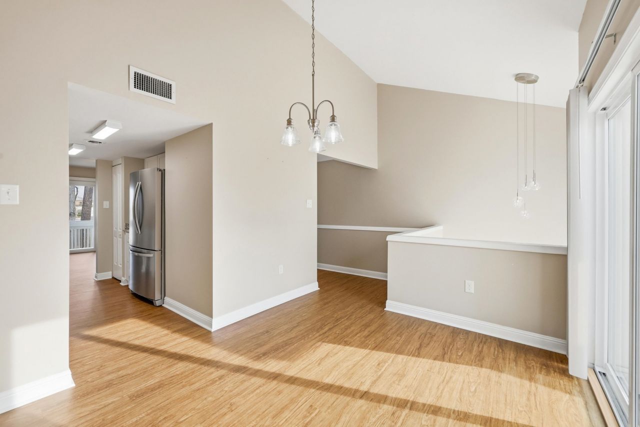 1000 11th Ave. N Photo 17