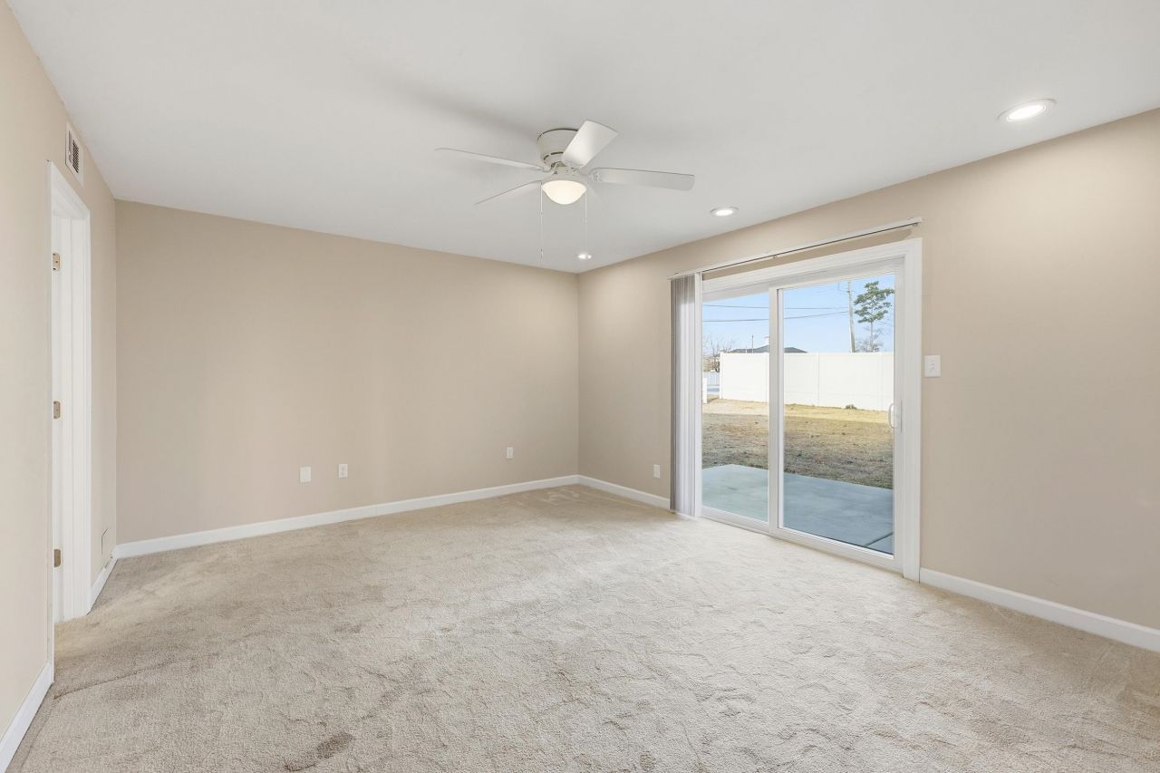 1000 11th Ave. N Photo 9