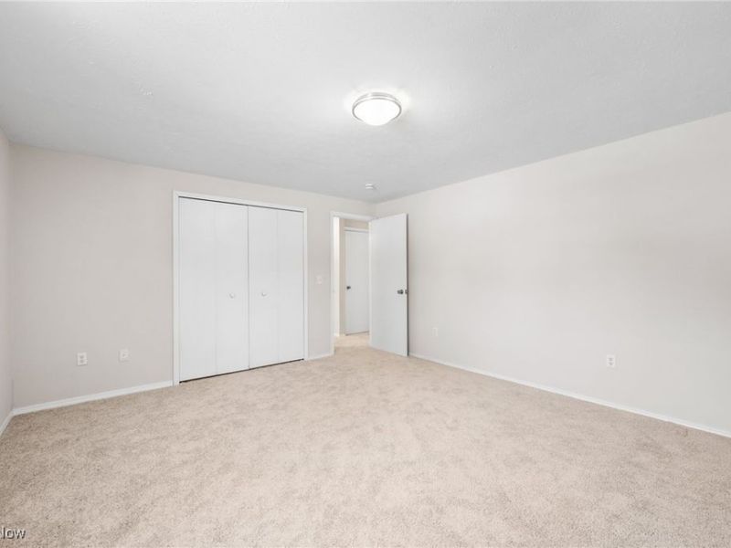 7007 Hidden Valley Drive, Amherst, OH 44001 Photo 16