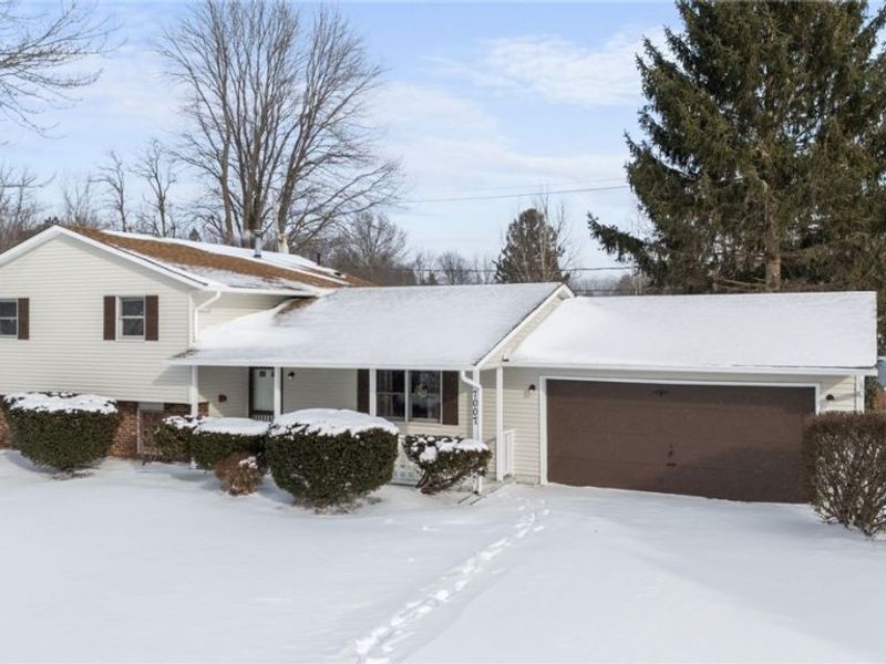 7007 Hidden Valley Drive, Amherst, OH 44001 Photo 38