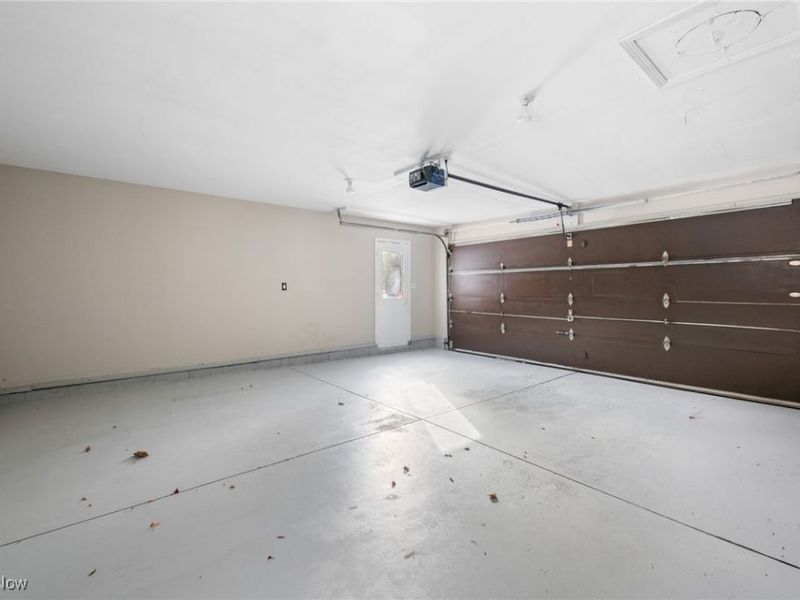 7007 Hidden Valley Drive, Amherst, OH 44001 Photo 43