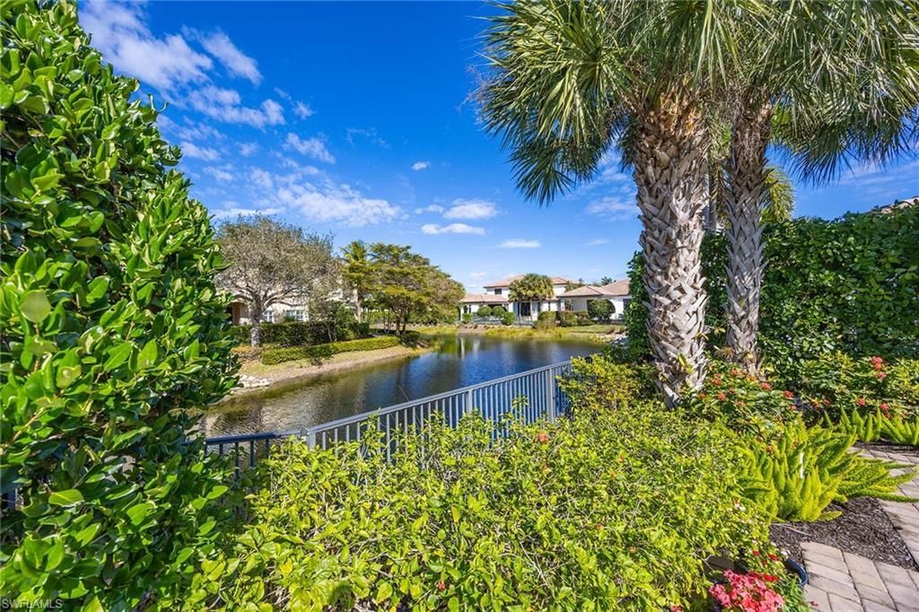2277 Residence Cir, Naples, FL 34105 Photo