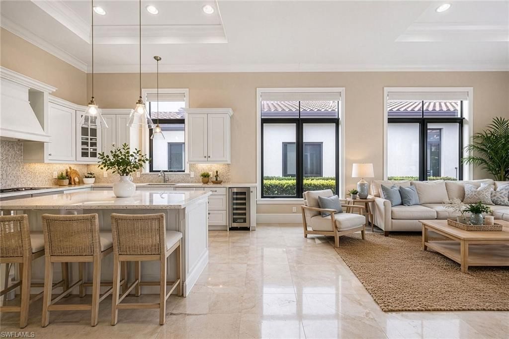 2277 Residence Cir, Naples, FL 34105 Photo