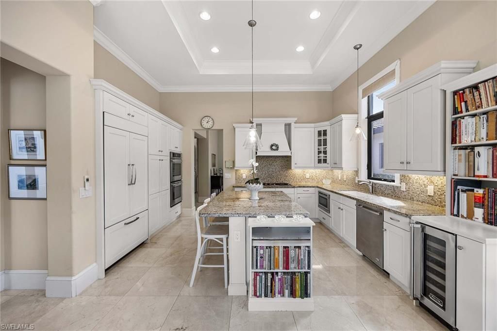 2277 Residence Cir, Naples, FL 34105 Photo