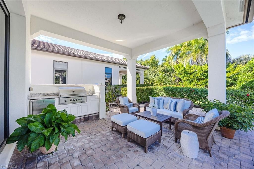2277 Residence Cir, Naples, FL 34105 Photo