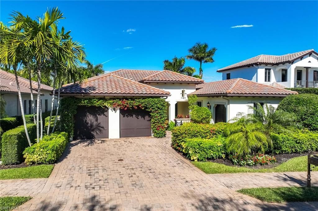 2277 Residence Cir, Naples, FL 34105 Photo