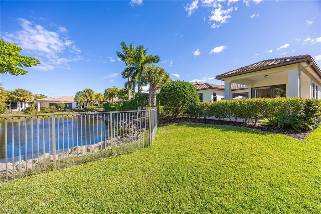 2277 Residence Cir, Naples, FL 34105 Photo