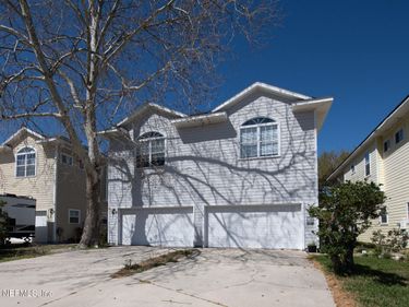 821 6TH Avenue S, Jacksonville Beach, FL 32250