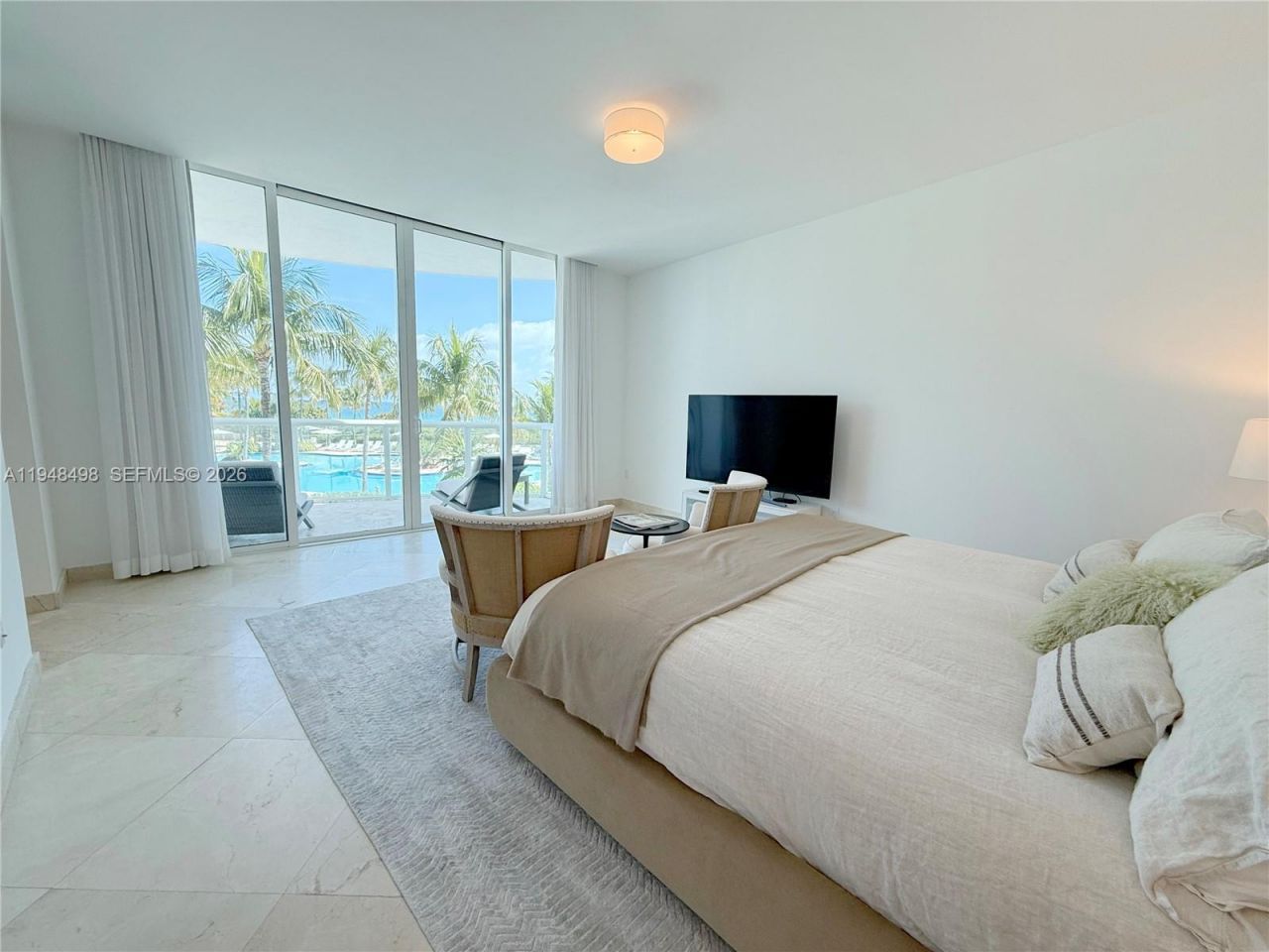 50 S Pointe Dr, Unit TWN2, Miami Beach, FL 33139 Photo