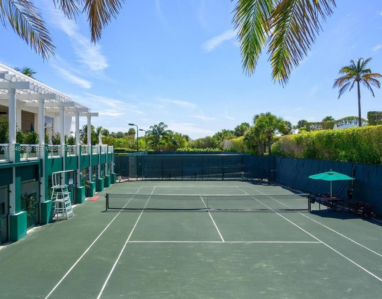 50 S Pointe Dr, Unit TWN2, Miami Beach, FL 33139 Photo