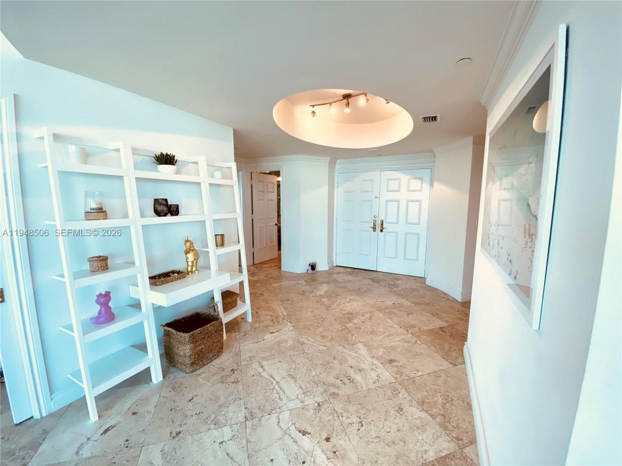 300 S Pointe Dr , Unit 705, Miami Beach, FL 33139 Photo