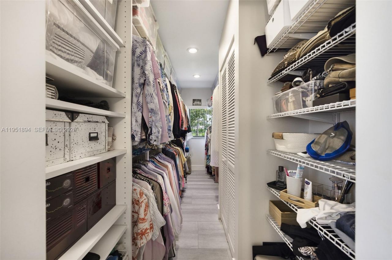 07325 SW 102nd St, Pinecrest, FL 33156 Photo