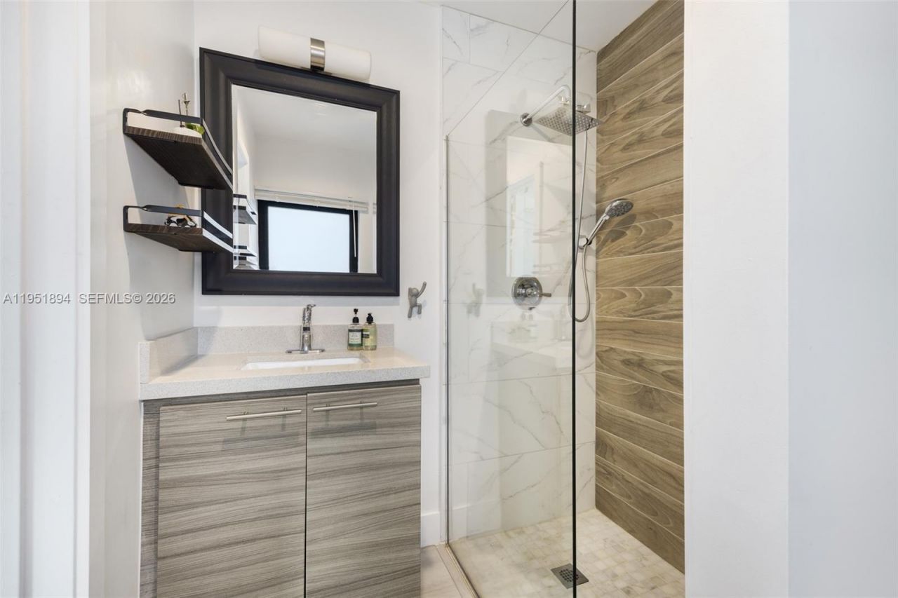 07325 SW 102nd St, Pinecrest, FL 33156 Photo