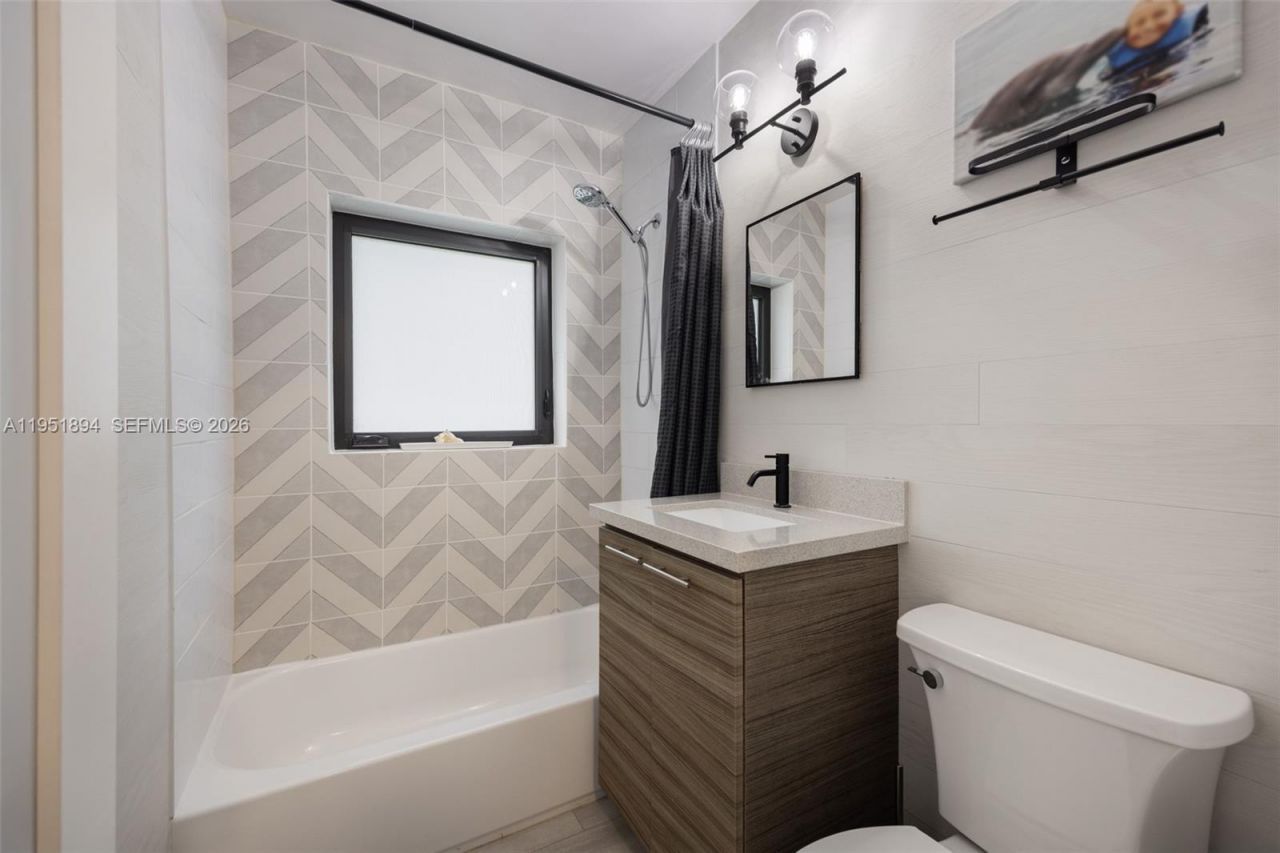 07325 SW 102nd St, Pinecrest, FL 33156 Photo