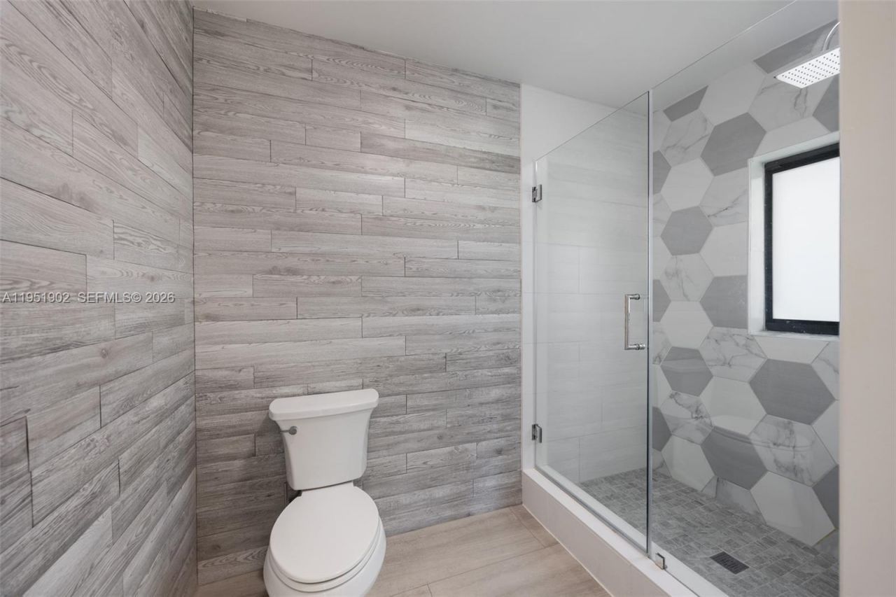 7325 SW 102nd St, Pinecrest, FL 33156 Photo