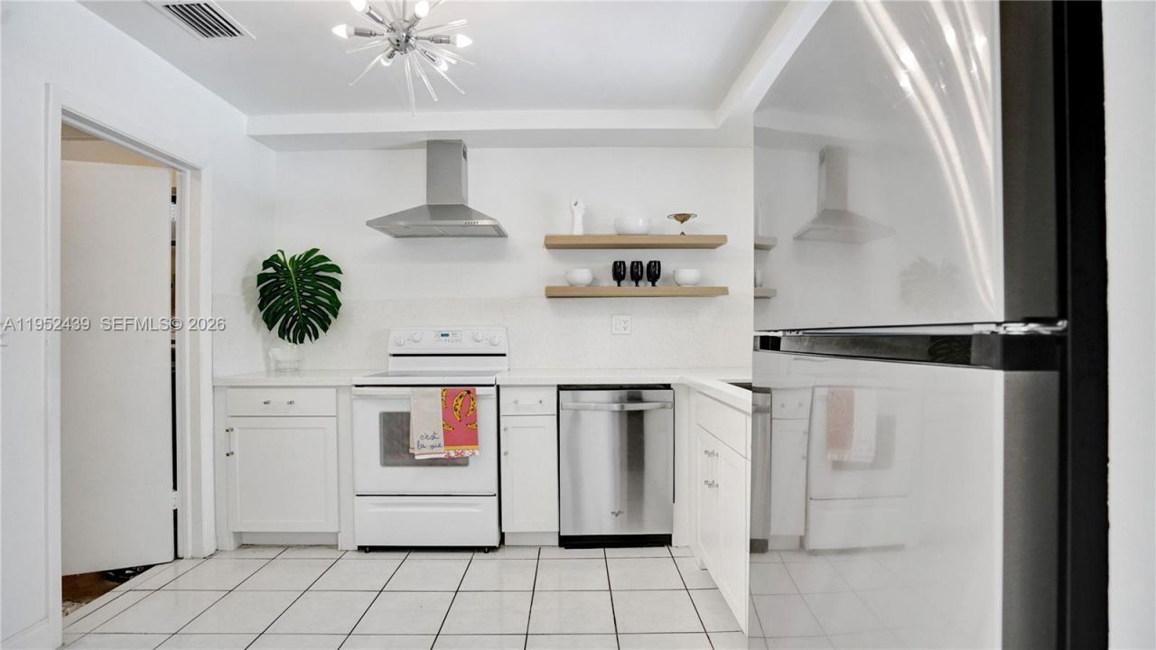 1105 N 31st Ct, Hollywood, FL 33021 Photo