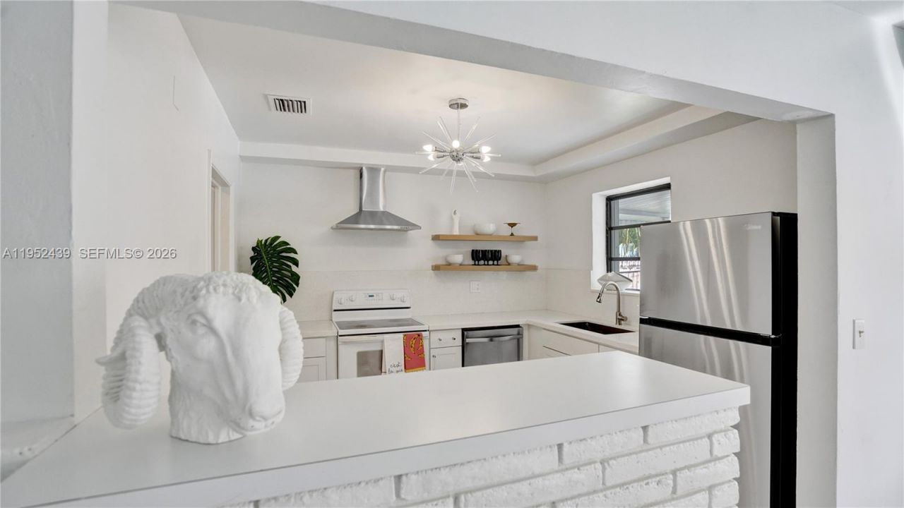 1105 N 31st Ct, Hollywood, FL 33021 Photo