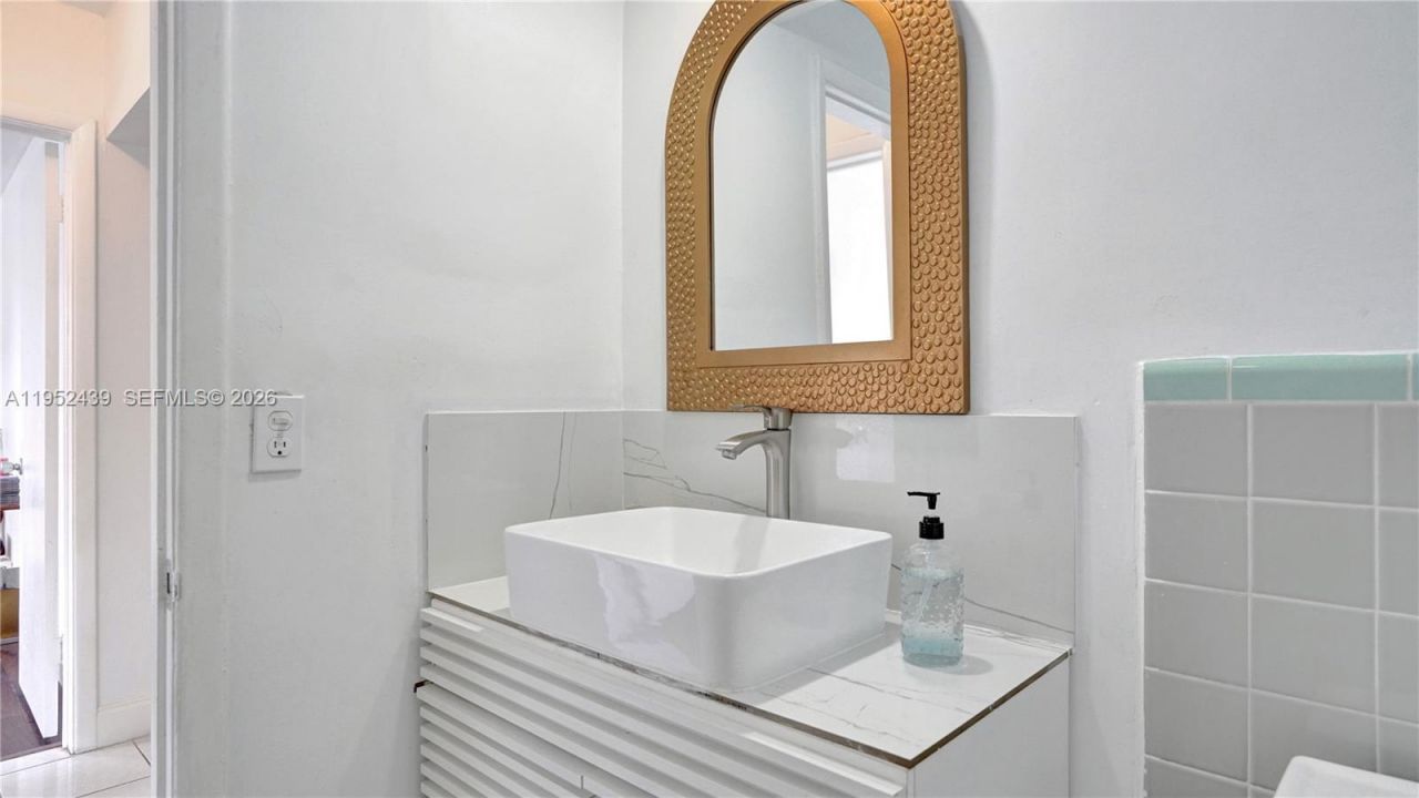 1105 N 31st Ct, Hollywood, FL 33021 Photo