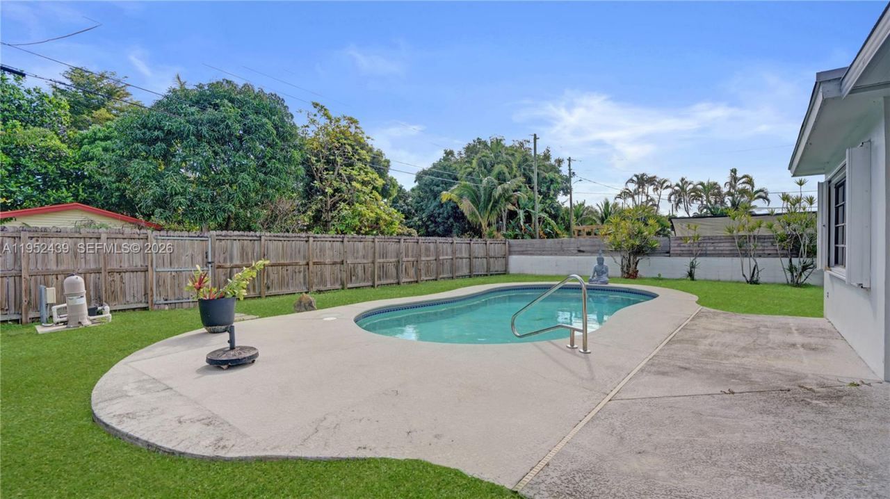 1105 N 31st Ct, Hollywood, FL 33021 Photo