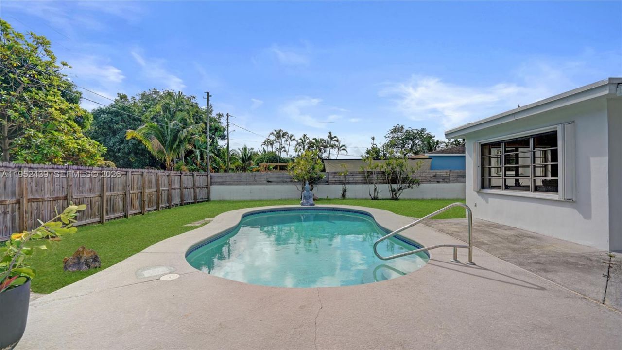 1105 N 31st Ct, Hollywood, FL 33021 Photo