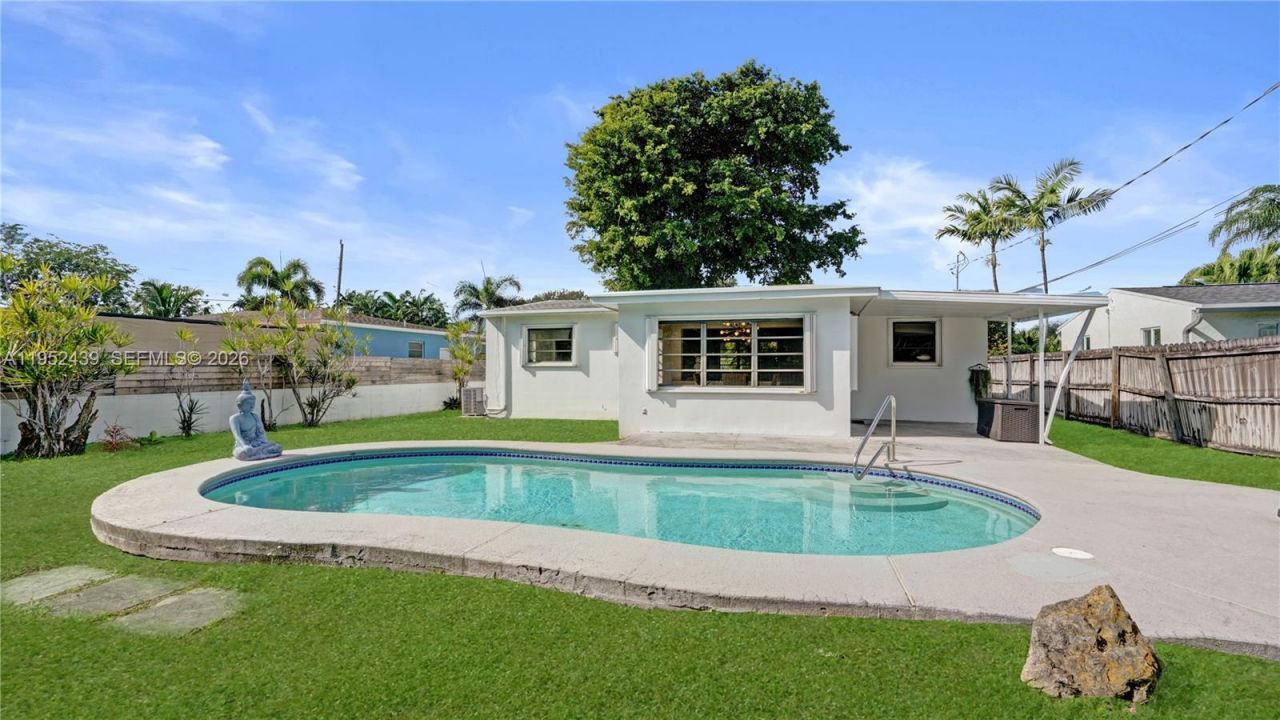 1105 N 31st Ct, Hollywood, FL 33021 Photo