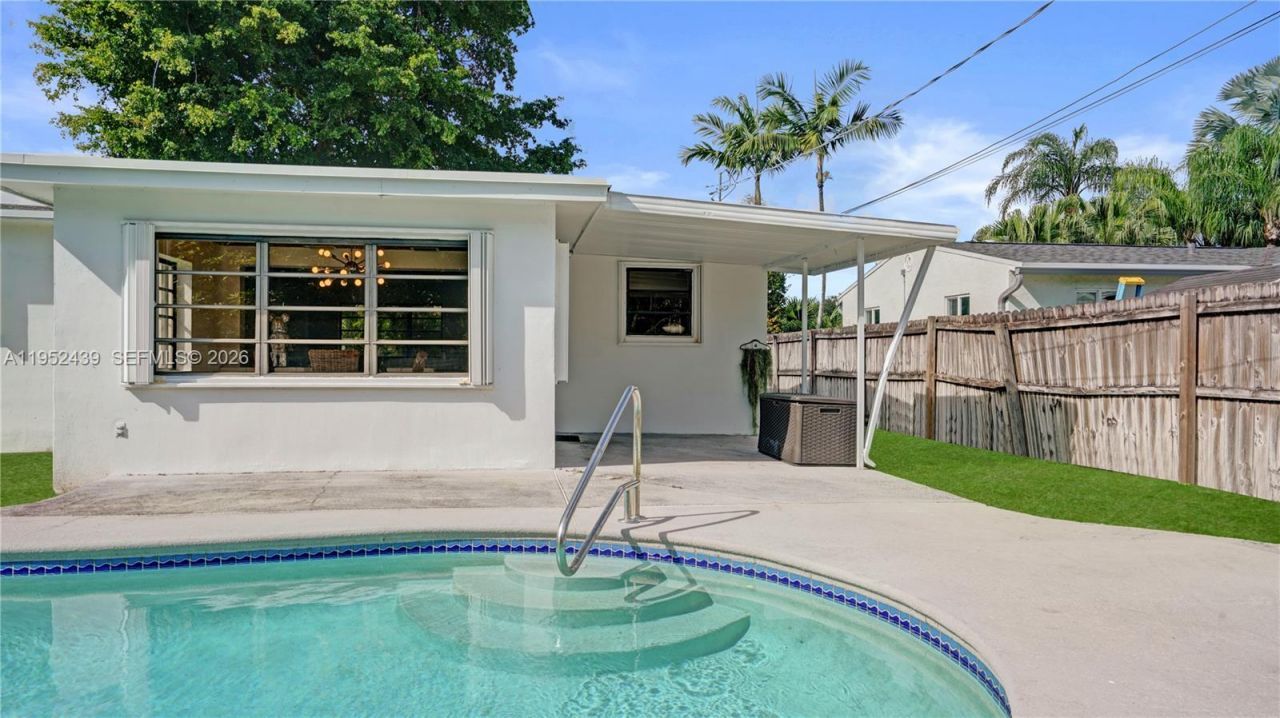 1105 N 31st Ct, Hollywood, FL 33021 Photo