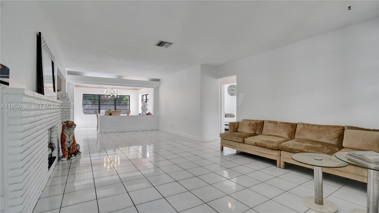 1105 N 31st Ct, Hollywood, FL 33021 Photo