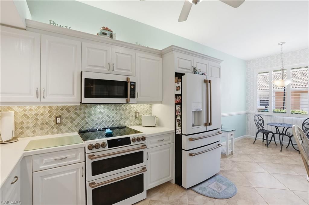 6600 Beach Resort Dr, Unit 9, Naples, FL 34114 Photo