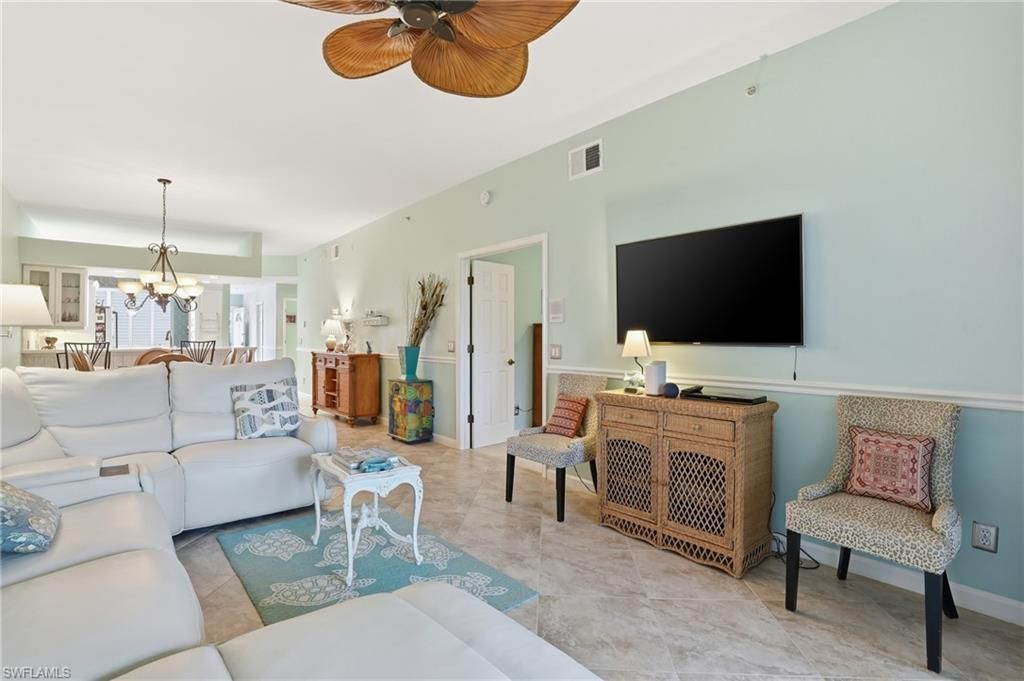 6600 Beach Resort Dr, Unit 9, Naples, FL 34114 Photo