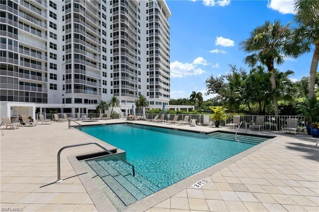 6361 Pelican Bay Blvd, Unit 201, Naples, FL 34108 Photo