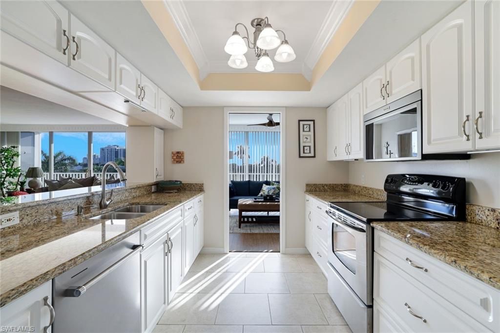 6361 Pelican Bay Blvd, Unit 201, Naples, FL 34108 Photo