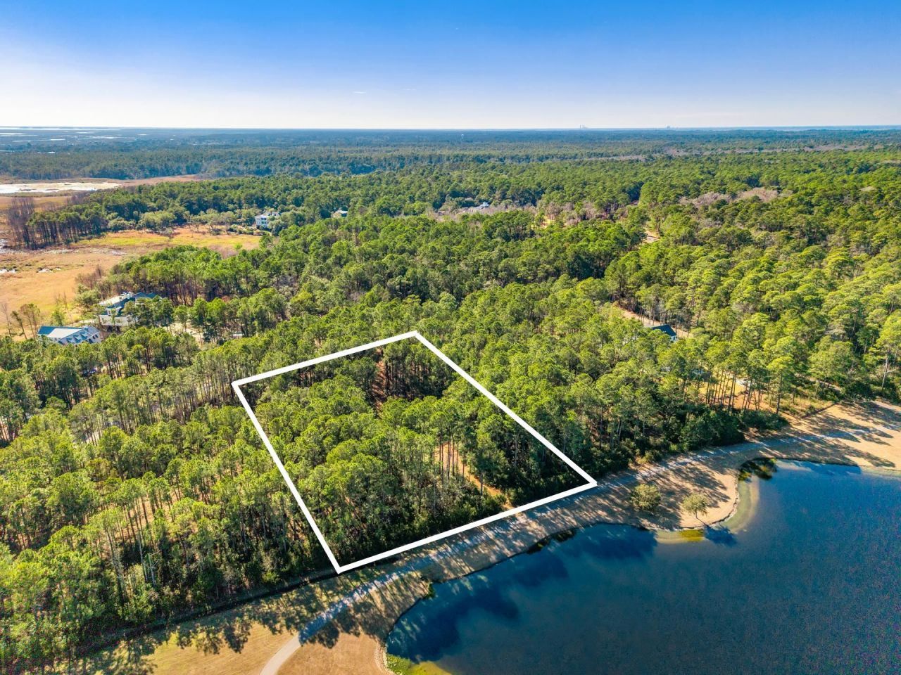 2781 Vanderbilt Blvd.  Photo 5