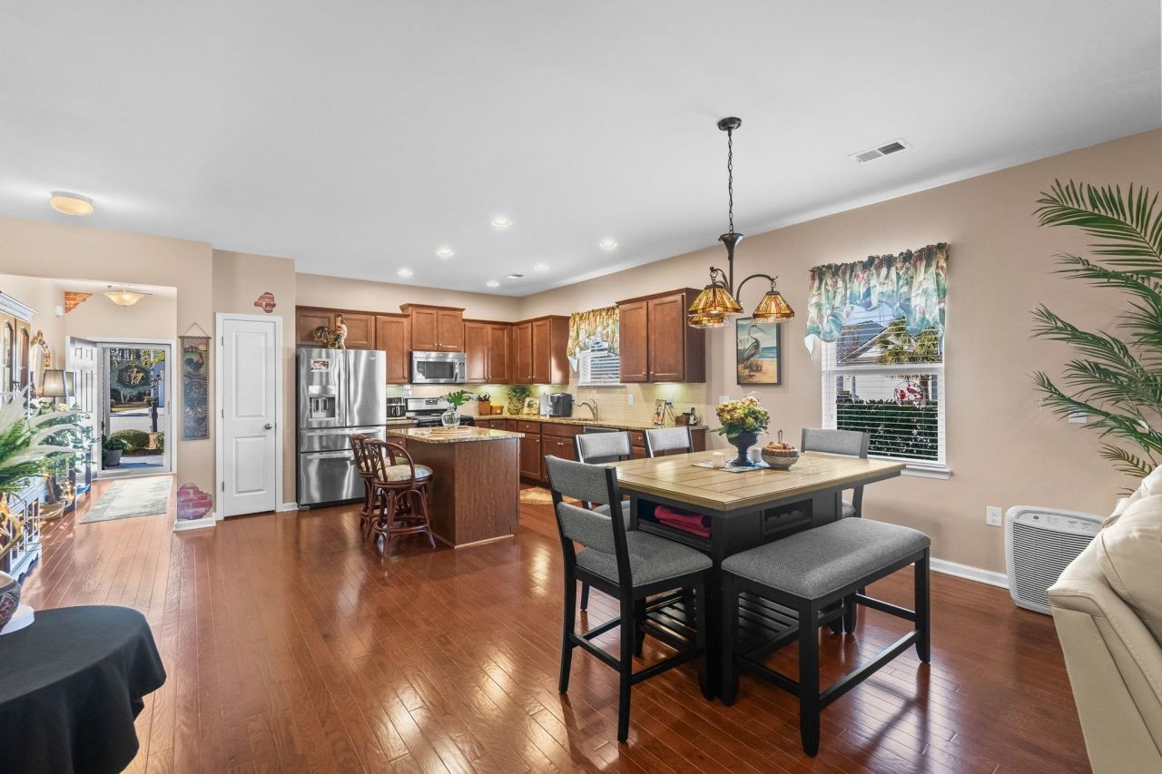 3801 Tyford Ct. Photo 11