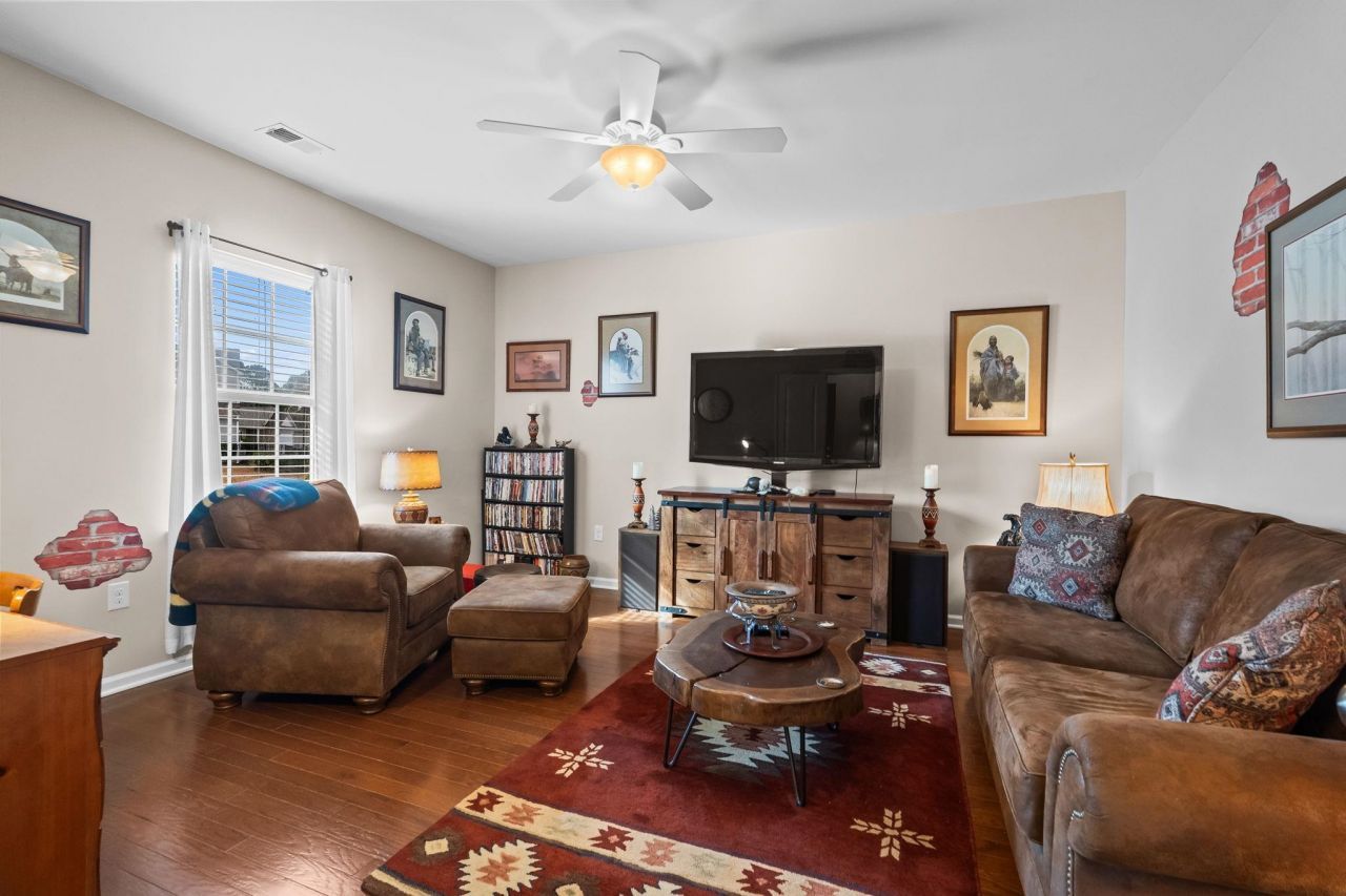 3801 Tyford Ct. Photo 25