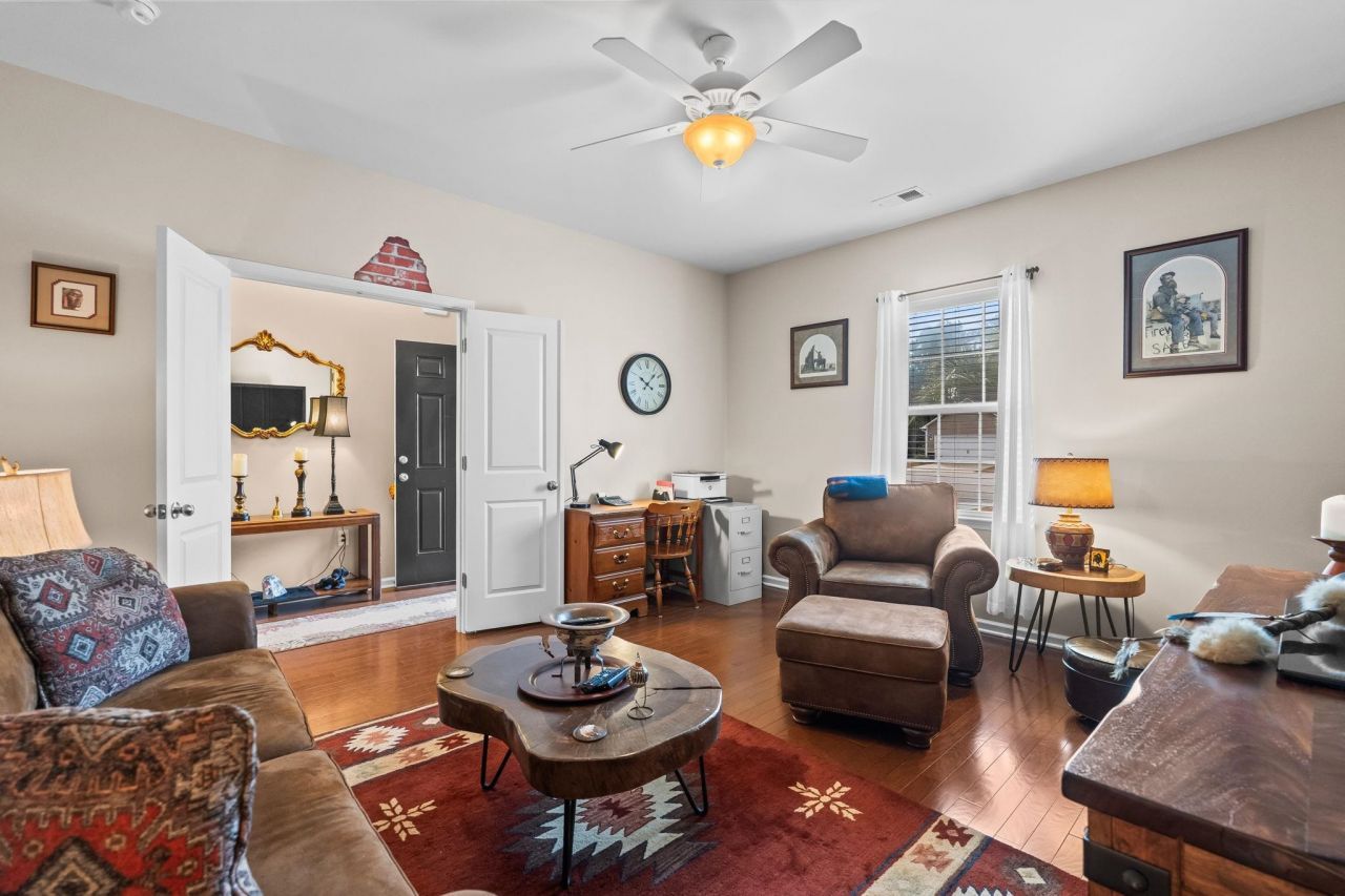 3801 Tyford Ct. Photo 26