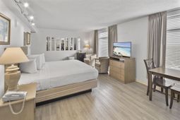 5308 N Ocean Blvd. photo 4