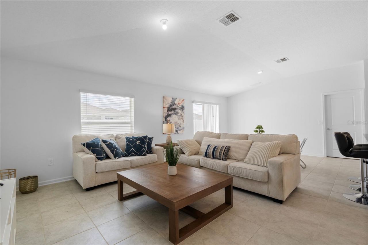 1011 John Jacob Road, Davenport, FL 33837 Photo