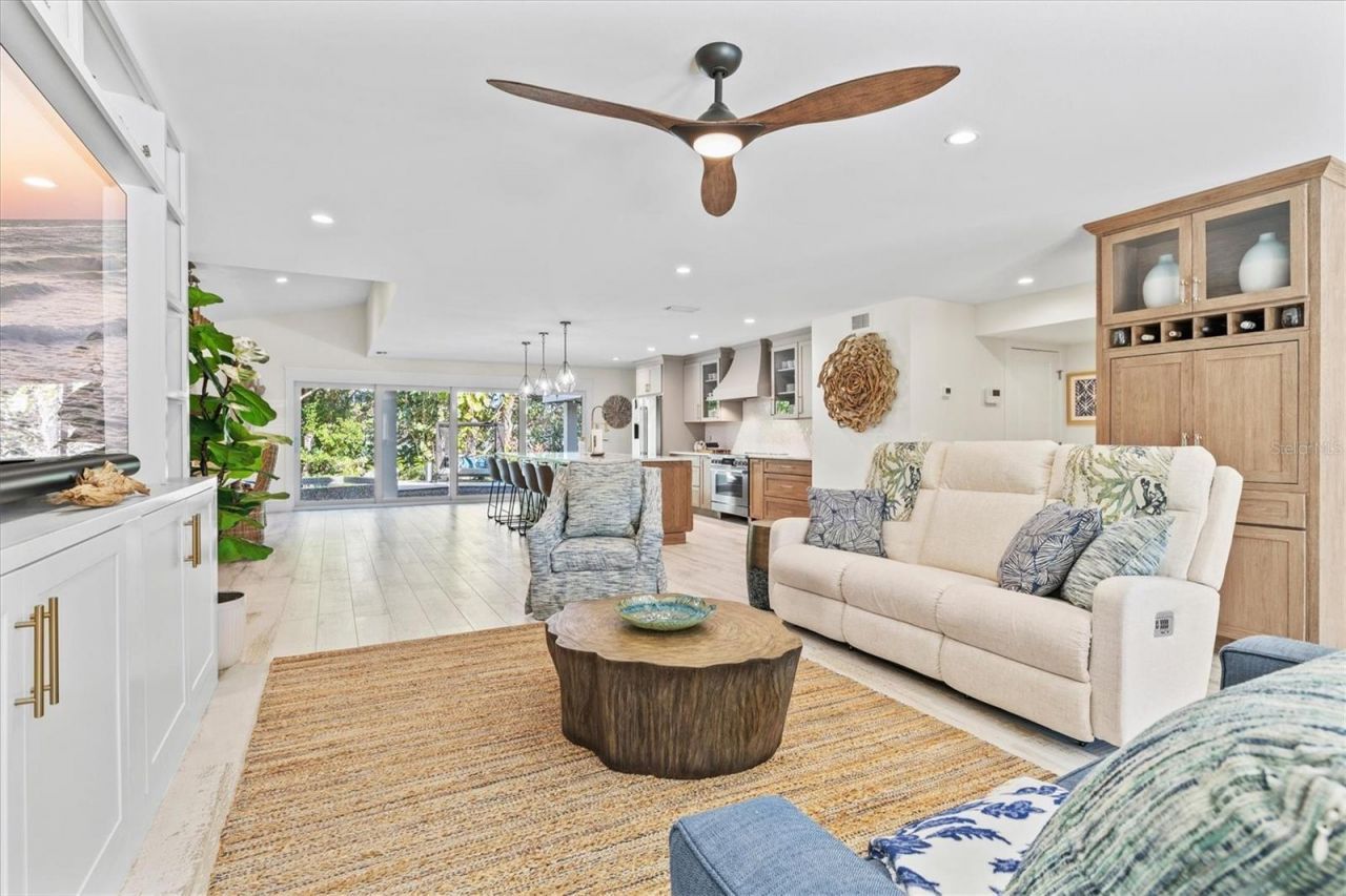 506 58th Street, Holmes Beach, FL 34217 Photo