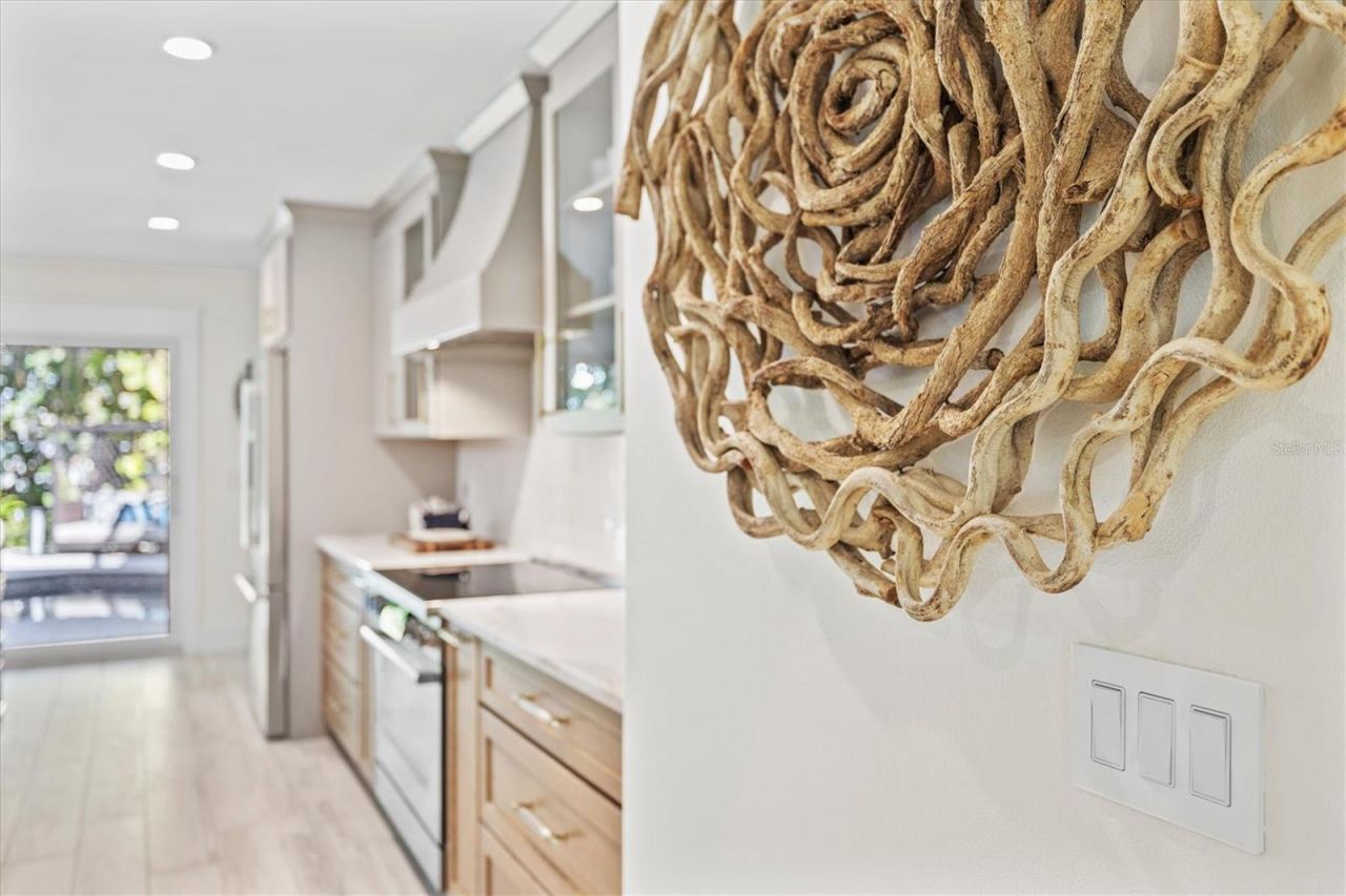 506 58th Street, Holmes Beach, FL 34217 Photo