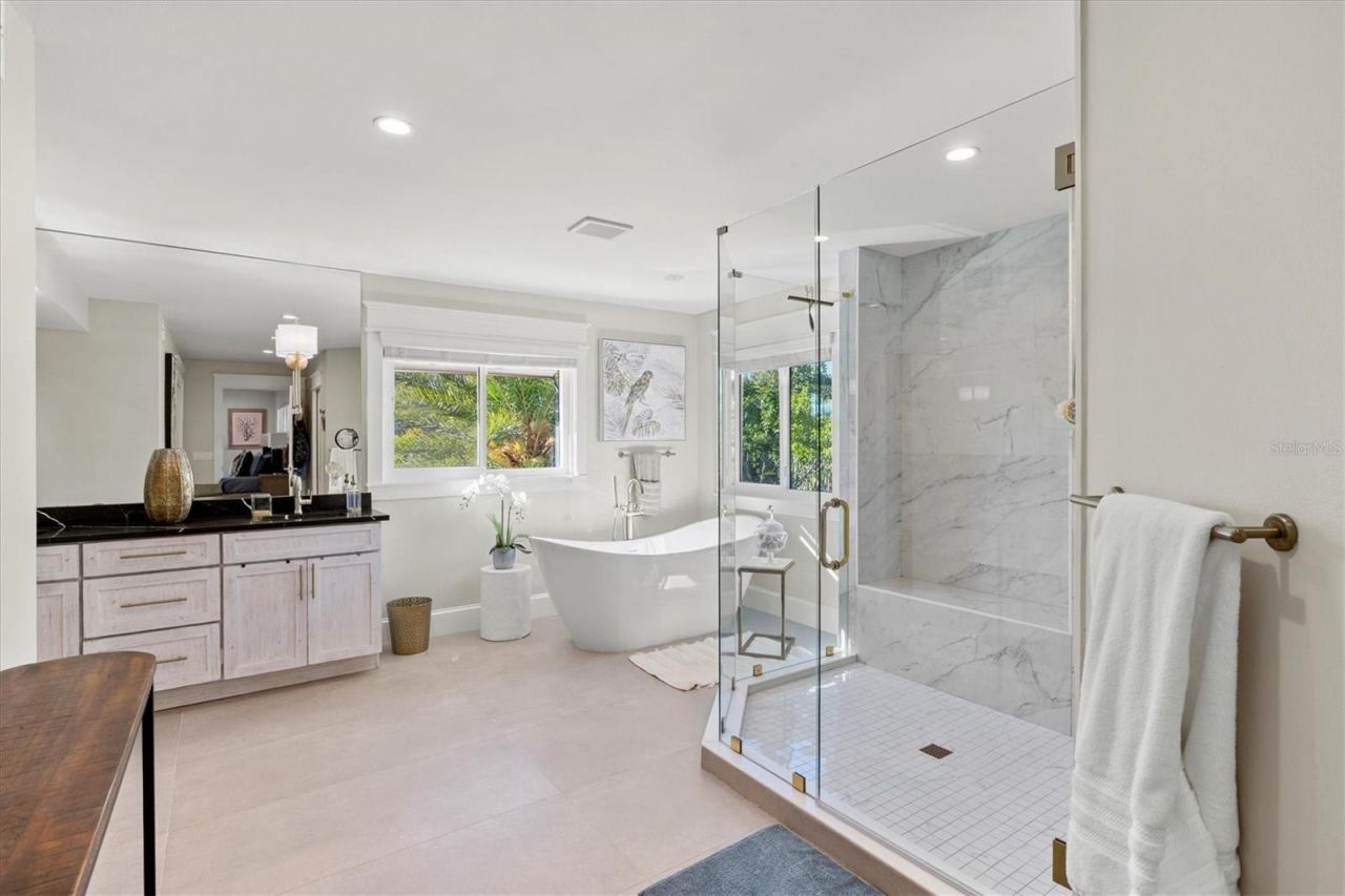 506 58th Street, Holmes Beach, FL 34217 Photo