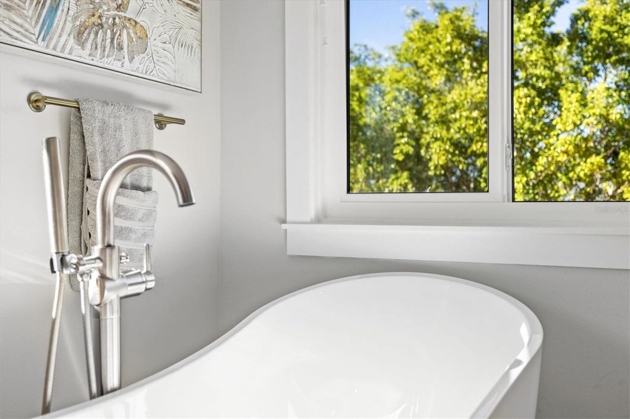 506 58th Street, Holmes Beach, FL 34217 Photo