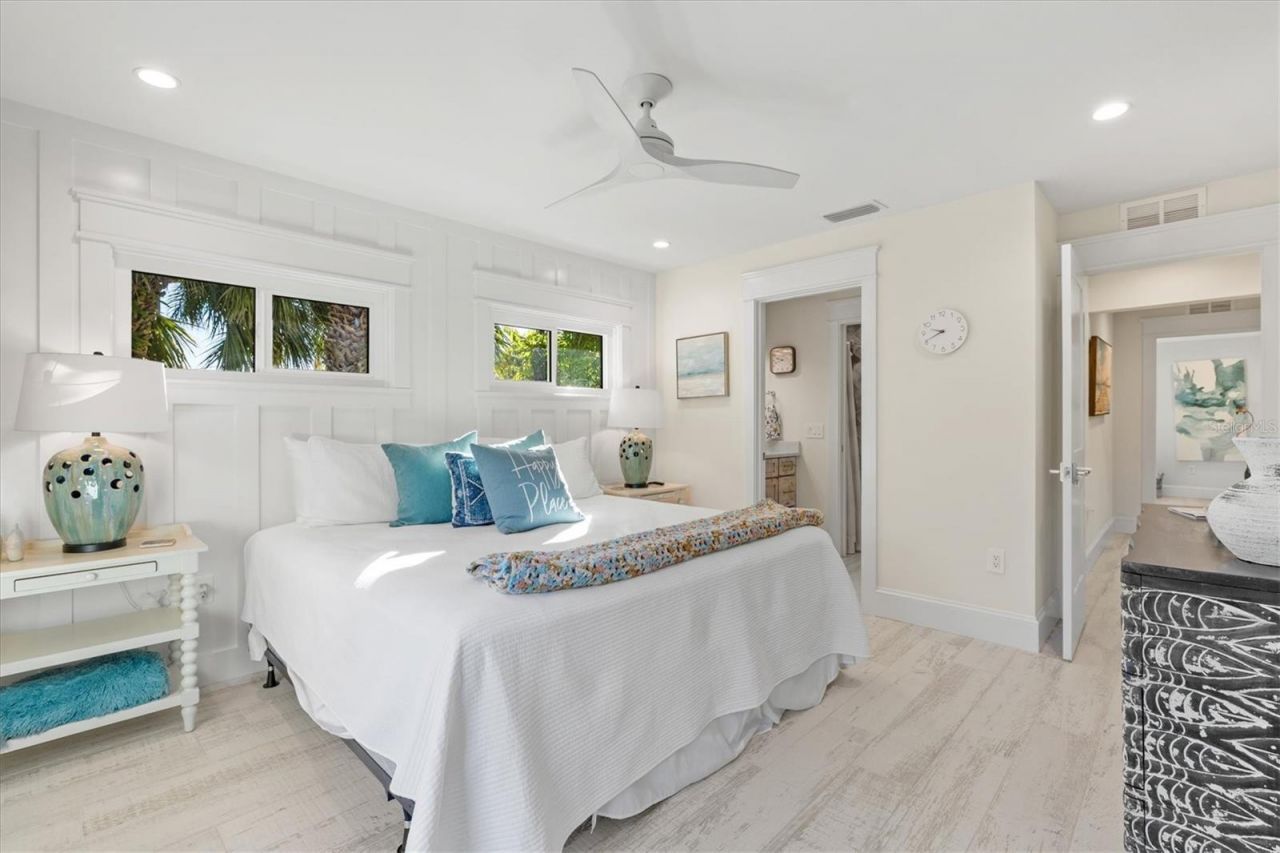 506 58th Street, Holmes Beach, FL 34217 Photo