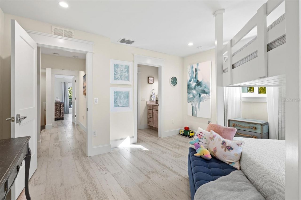 506 58th Street, Holmes Beach, FL 34217 Photo