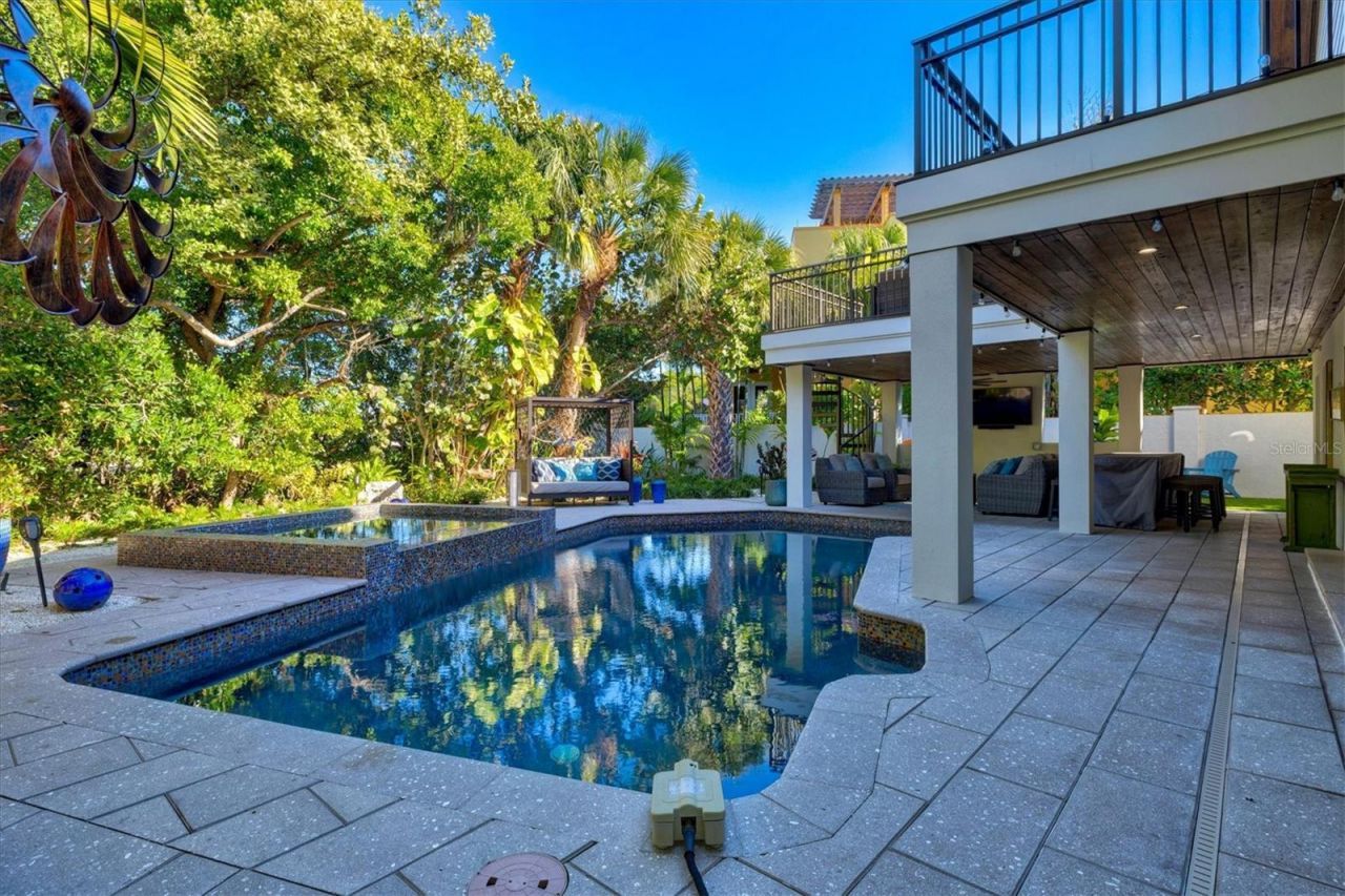 506 58th Street, Holmes Beach, FL 34217 Photo