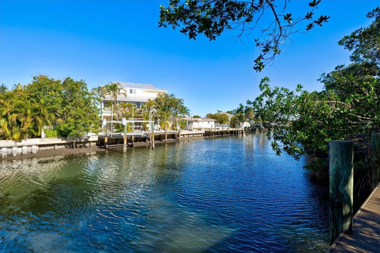 506 58th Street, Holmes Beach, FL 34217 Photo