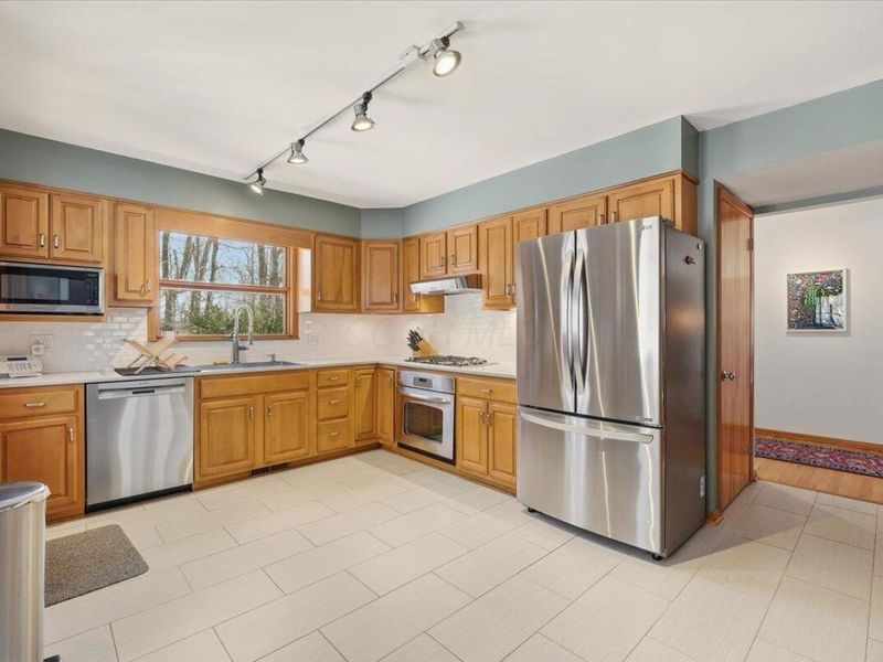 105 Allen Drive, Gambier, OH 43022 Photo 17